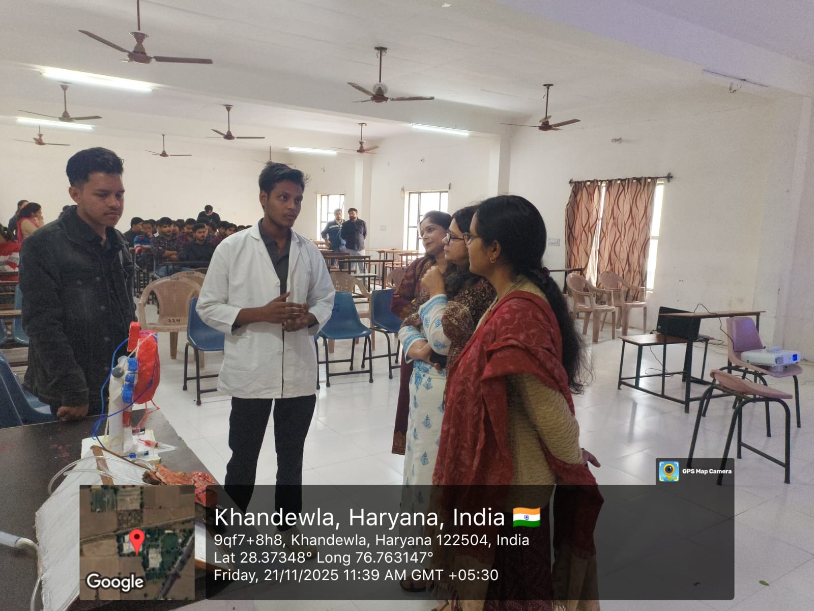 WhatsApp Image 2025-12-18 at 14.44.28